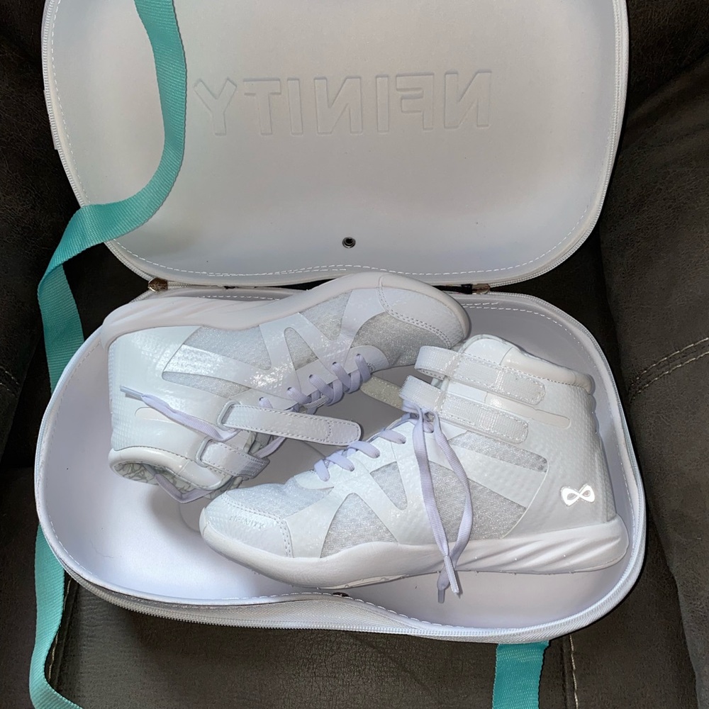 NFINITY Beast Midwood cheer shoes women’s 7.5